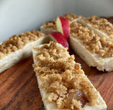 Apple Crumble Cheesecake Bars